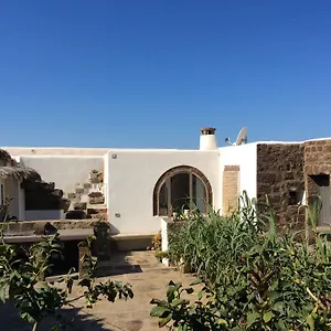 Le Maioliche Pensión Scauri (Sicily)